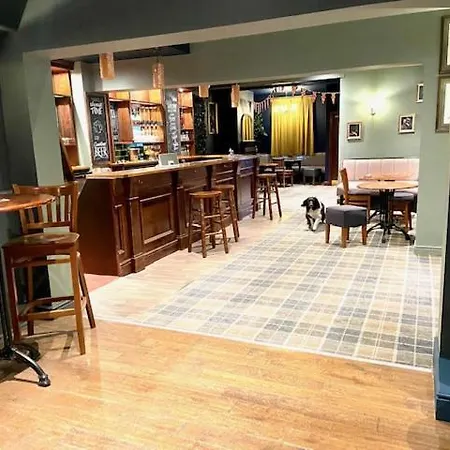 度假居 The Lettered Board